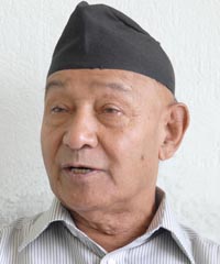 सत्ताको खेलले संविधानमा झेल-भीमबहादुर तामाङ्ग