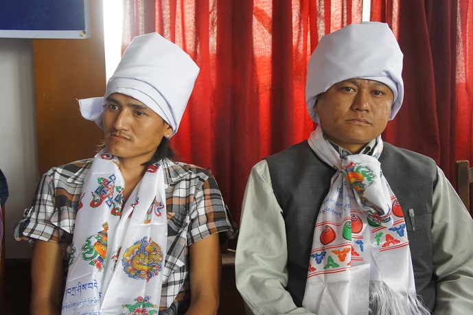 टिकटमा कविता : कवि दंग, आयोजक फुरुगं