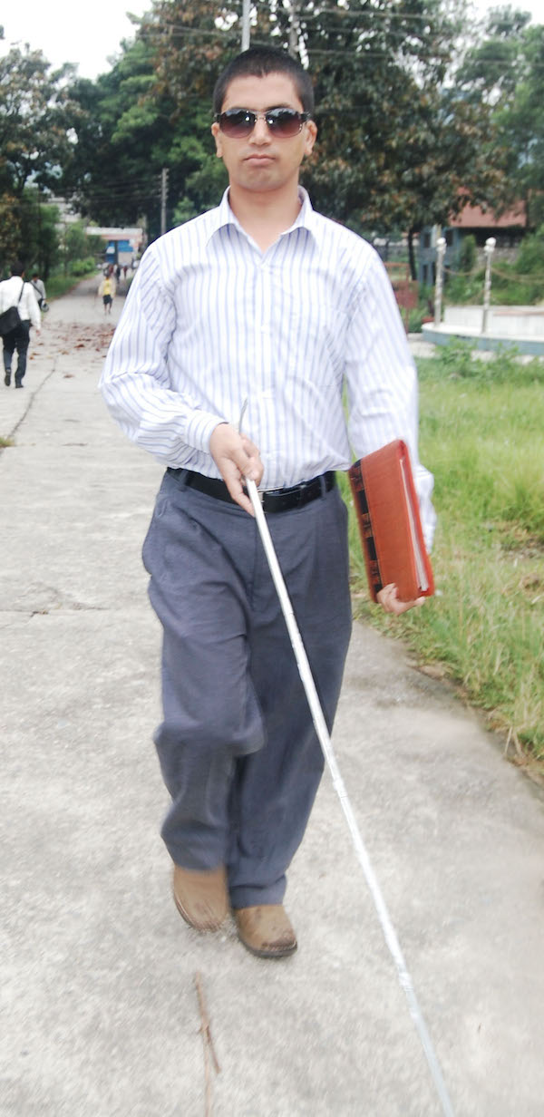 आँखा भा’का भन्दा अब्बल सापकोटा सर