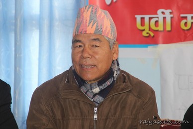 मधेशले उठाएका माग मध्ये दुई बुदा स्वीकार्नु हुदैनः देब गुरुङ