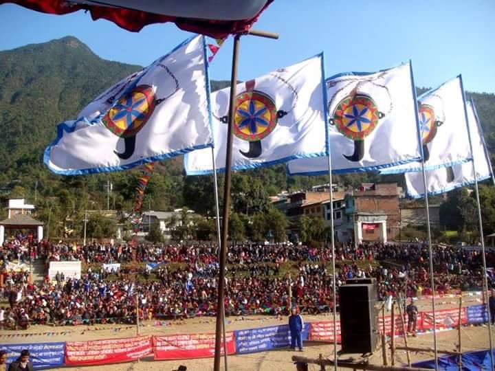 पहिचान विरोधी छबी बनाएका प्रधान मन्त्री के पि ओलिको चौतर्फी बिरोध