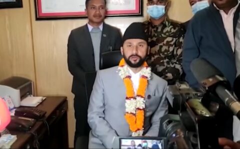 उपप्रधान तथा गृहमन्त्री रबि लामिछानेले ७७ वटै प्रजिअ र सुरक्षा प्रमुखको ‘भर्चुअल बैठक’ बाेलाए