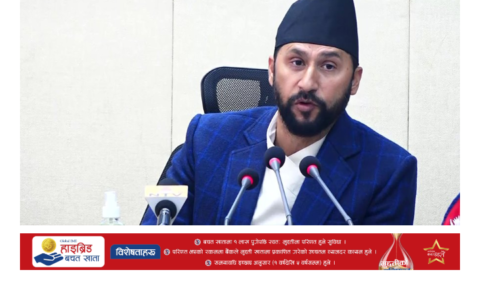 गृहमन्त्रीले अगुवा र पछुवा गाडी हटाउने