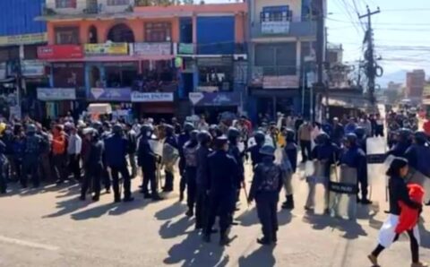 गृहमन्त्रालयले गोंगबु लाेत्सेमलमा लुटपाट र आगजनी गर्नेलाई कारबाही गर्न निर्देशन
