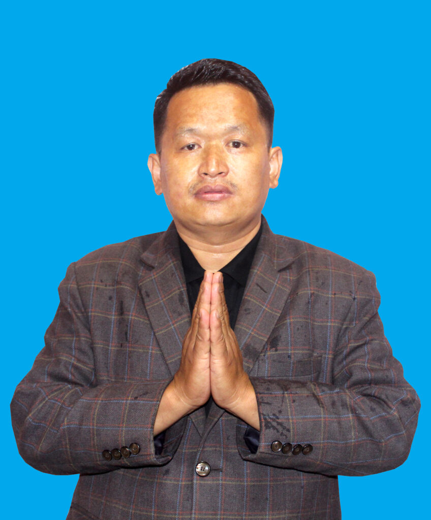 पहिला भन्याे मानेन । पछि भन्याे मानेन । जब थाल्याे घिच्याउन तब थाल्याे चिच्याउन ।