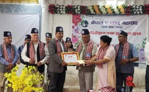 पत्रकार महासङ्घ भक्तपुरद्वारा वरिष्ठ पत्रकार बस्नेत,पत्रकार दुवाल, नेपाल र क्षेत्री सम्मानित