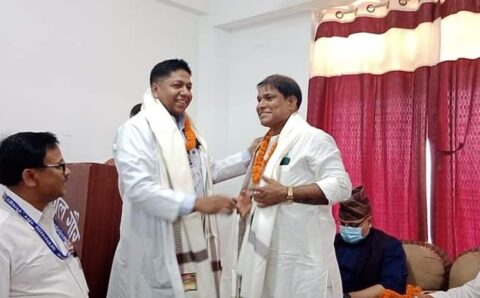 प्रादेशिक अस्पतालमा भएको भ्रष्टाचार छानबिन गर्न स्थानीयकाे माग