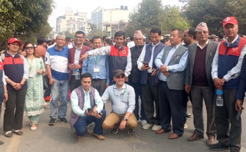 गाउँ बिगार्ने झाेले माडसाब र देश बिगार्ने बैमानि भ्रष्ट  नेता र कर्मचारी