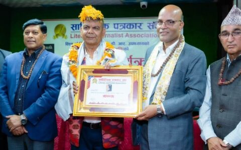 डा.डी.आर उपध्यायको उपन्यास ‘आसक्ति’ लोकार्पण