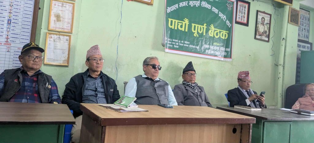 मगर भूपू सैनिकका अध्यक्ष हस्त थापाबाट संगठन लाई करिब एकरोपनी जग्गा र रु.एकलाख १० हजार दान