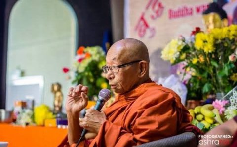 बुद्धलाई दूत नभनौ उनी शान्तिका अग्रनायक हुन – भिक्क्षु तिलोक